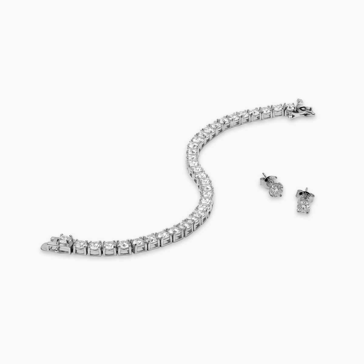 Detail view of men's moissanite tennis bracelet in white gold.